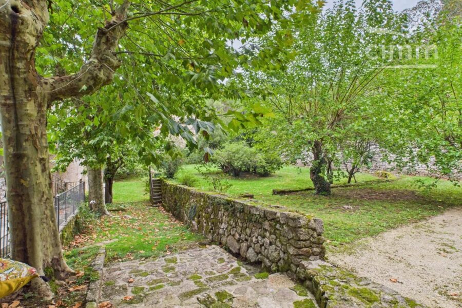 Maison à vendre à Chassiers — Vue montagne — photo 11