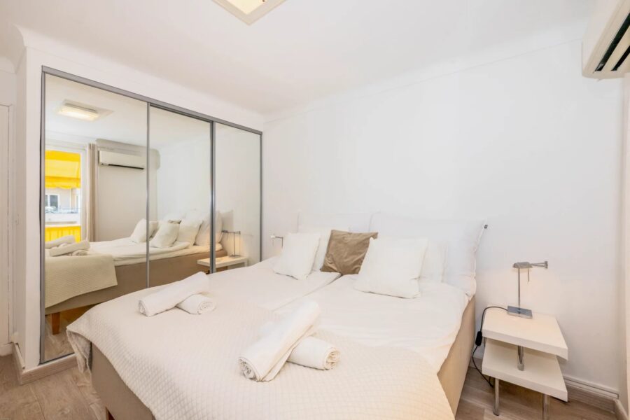 Appartement à vendre à Cagnes-sur-mer — Vue sur la ville — photo 6