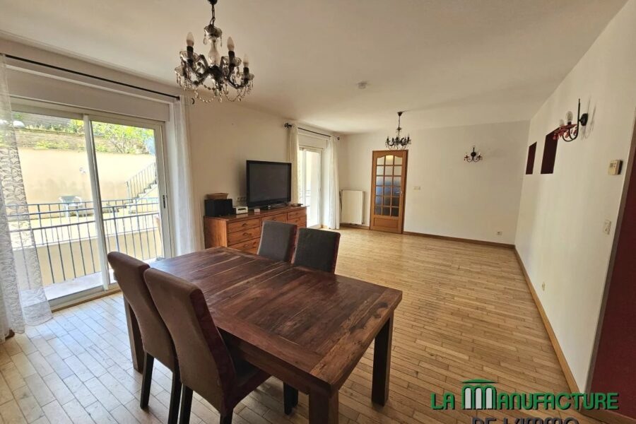 Appartement à vendre à La ricamarie — Vue parc & jardin — photo 4