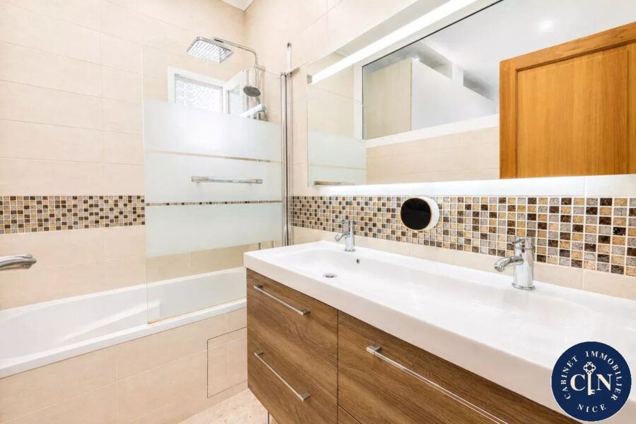 Appartement à vendre à Nice — Vue parc & jardin — photo 9
