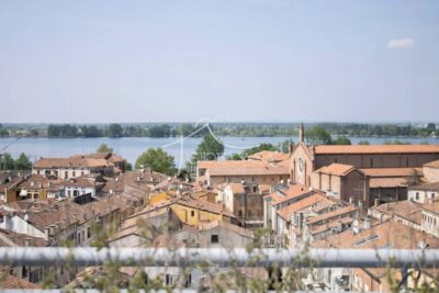 Appartement à vendre à Mantova