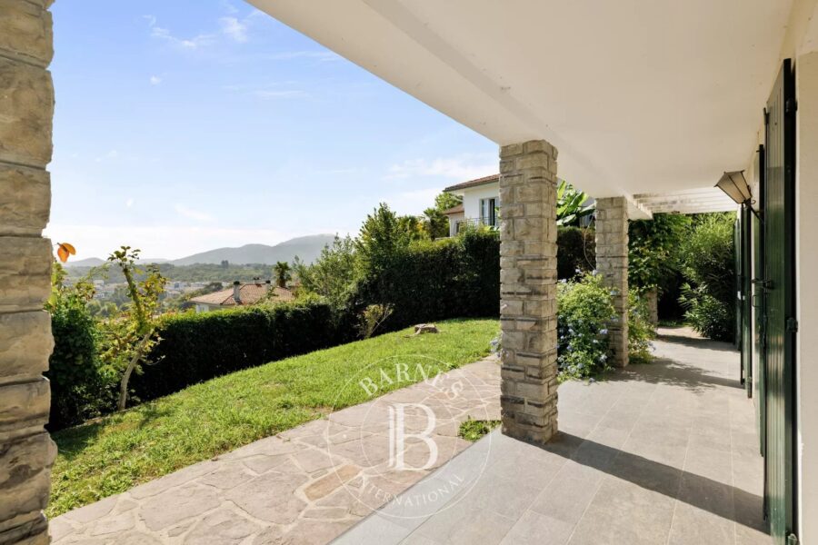 Maison à vendre à Ciboure — Vue montagne — photo 14