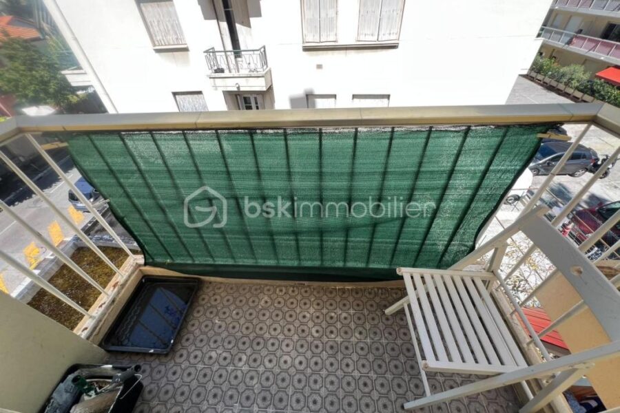 Appartement à vendre à Nice — Vue sur la ville — photo 9