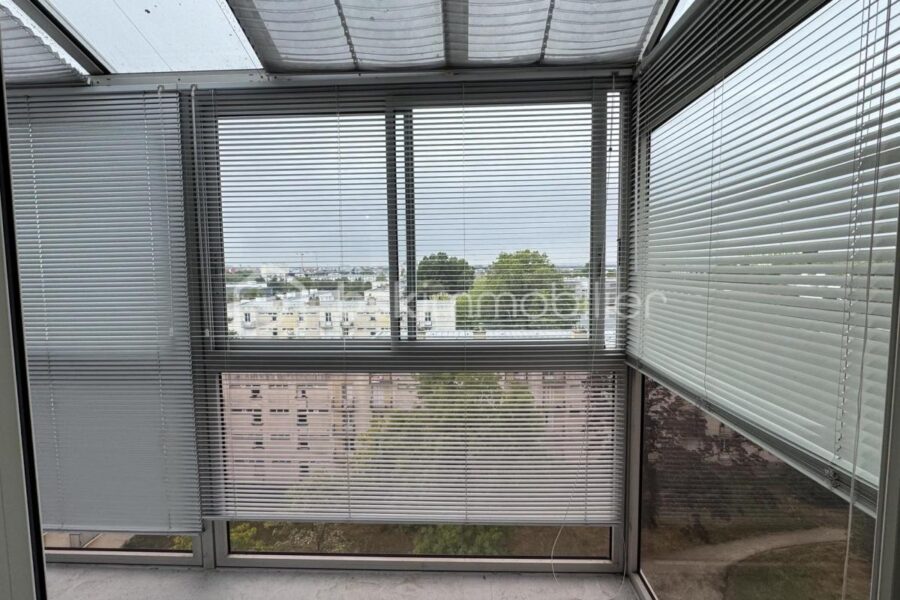 Appartement à vendre à Rennes — Vue sur la ville — photo 1