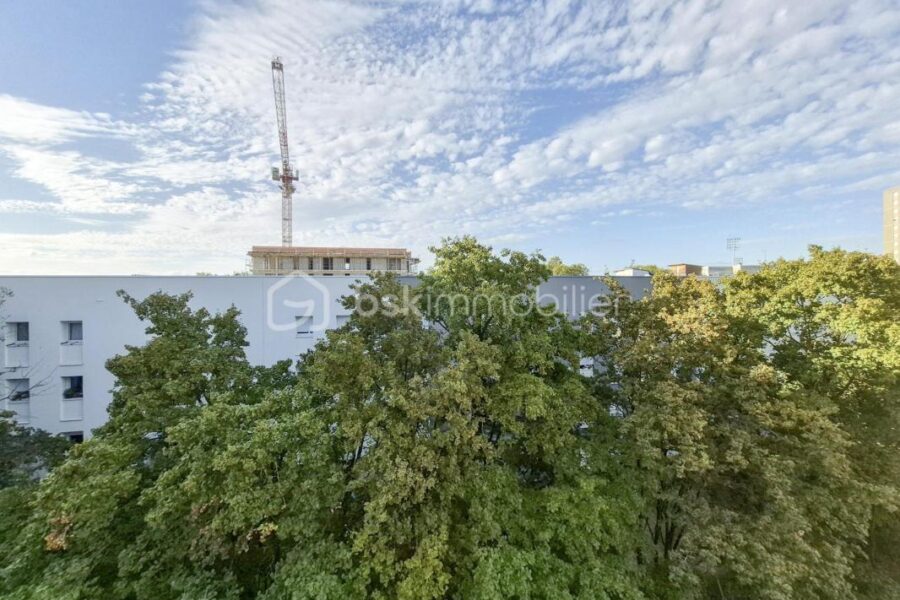 Appartement à vendre à Colombes — Vue sur la ville — photo 9