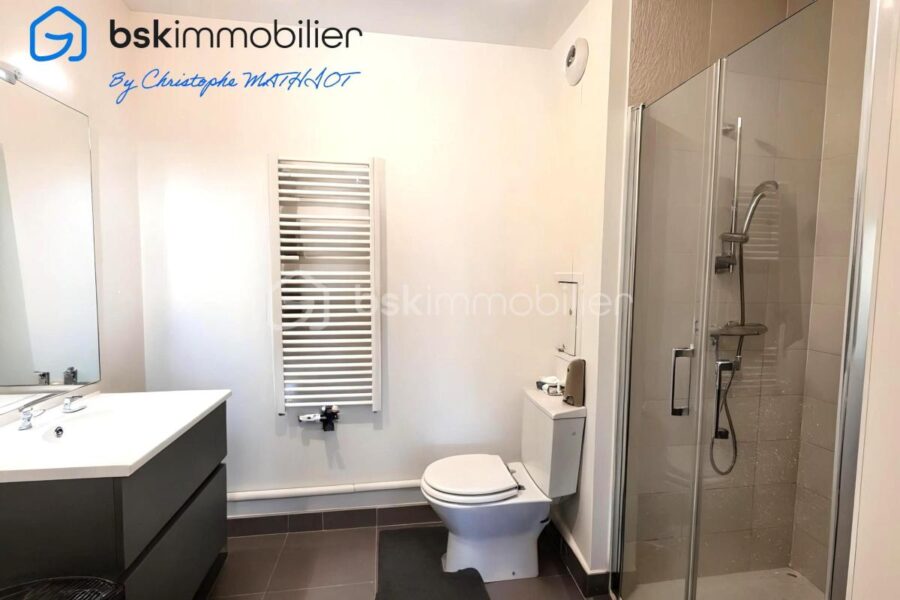 Appartement à vendre à Poissy — Vue sur la ville — photo 9