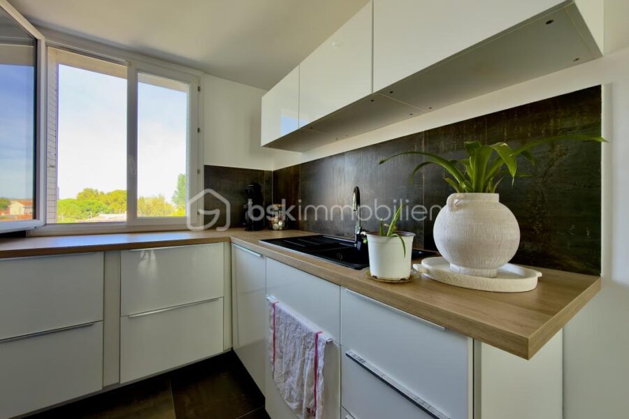 Appartement à vendre à Avignon — Vue sur la ville — photo 9