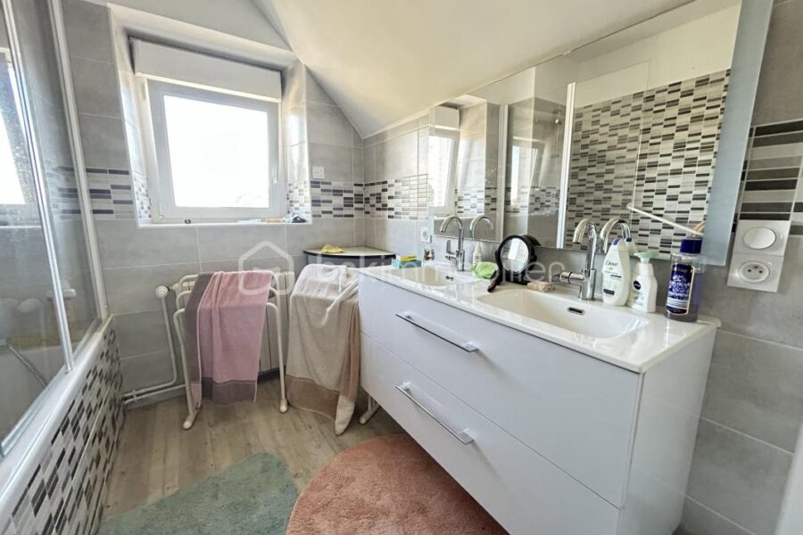 Maison à vendre à Juvigne — Vue nature — photo 10