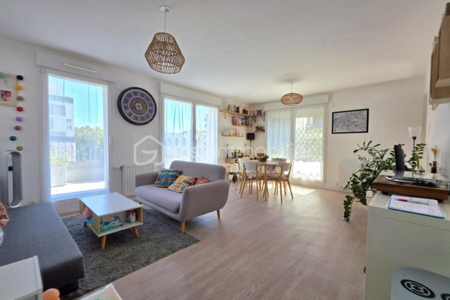 Appartement à vendre à Bobigny — Vue fleuve — photo 9