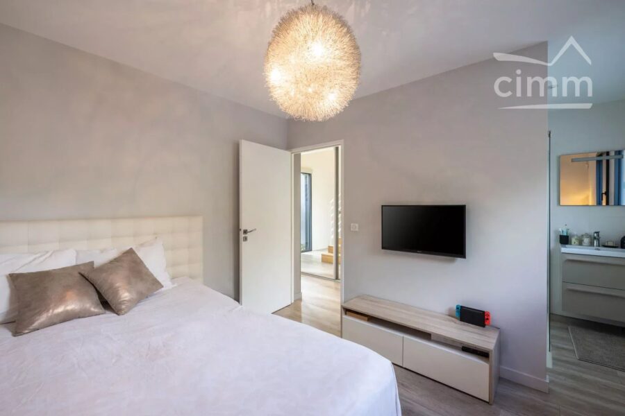 Maison à vendre à Saint-ismier — Vue montagne — photo 8