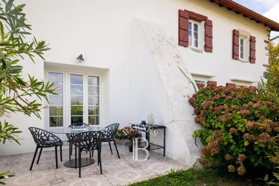 Maison à vendre à Urt — Vue montagne — photo 18
