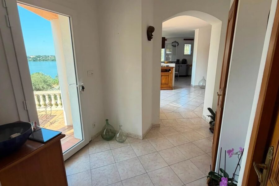 Maison à vendre à Istres — Vue lac — photo 17