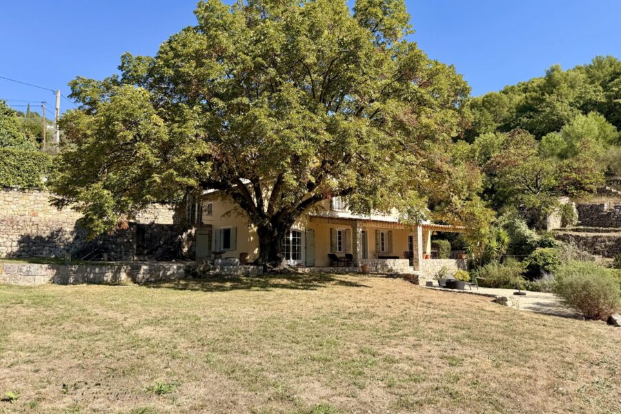 Maison à vendre à Seillans — Vue montagne — photo 21