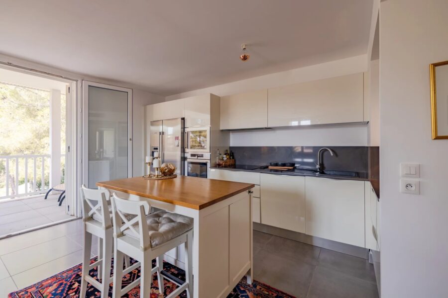 Appartement à vendre à Cavalaire-sur-mer — Vue parc & jardin — photo 10