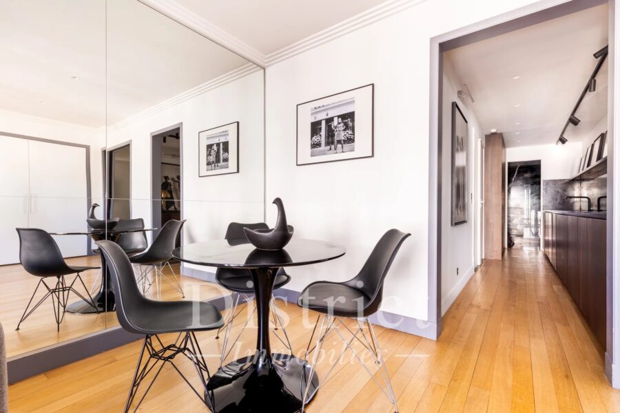 Appartement à vendre à Paris 8ème — Vue sur la ville — photo 6