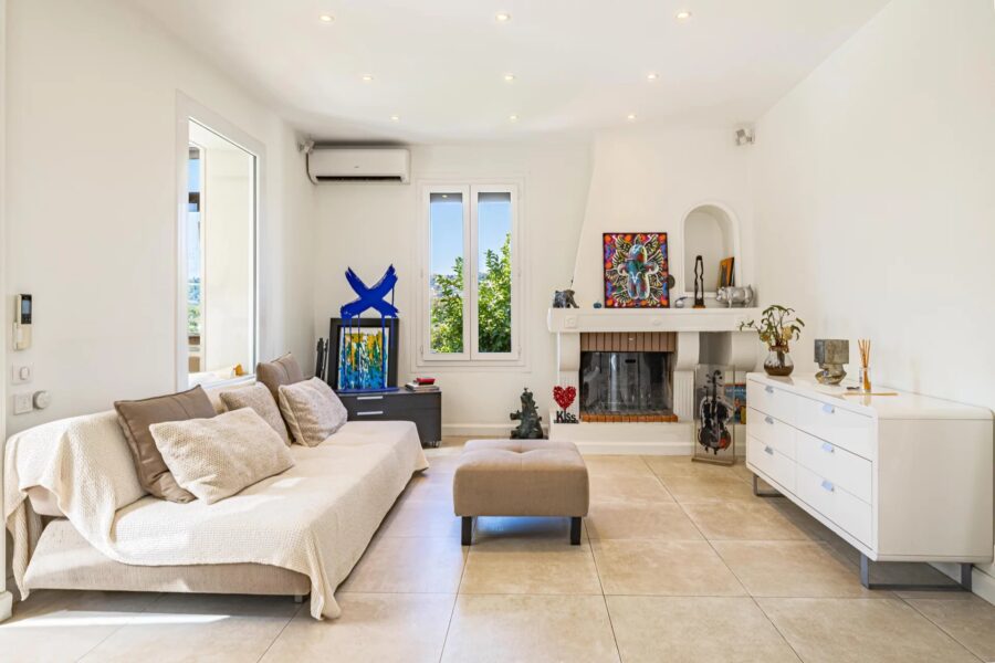 Maison à vendre à Nice — Vue montagne — photo 6