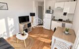 Appartement à louer à Saint-Pierre-la-Mer — Vue mer — photo 3