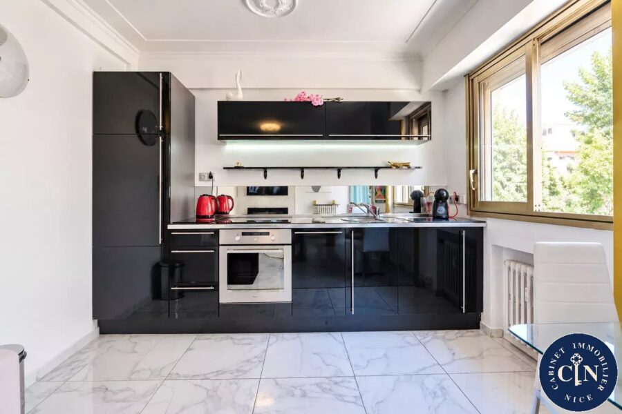 Appartement à vendre à Nice — Vue sur la ville — photo 7