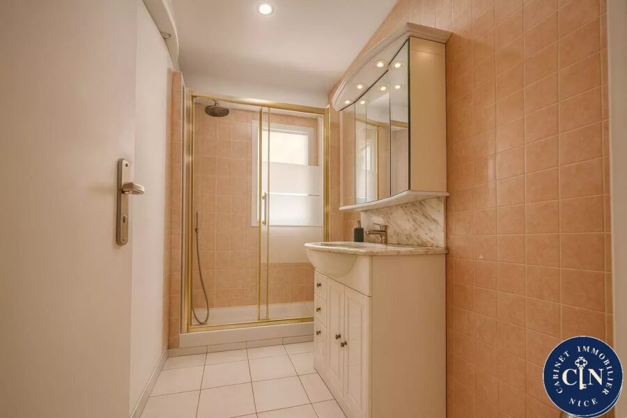 Appartement à vendre à Nice — Vue mer — photo 9