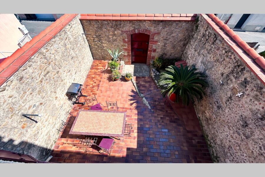 Maison à vendre à Argelès-sur-Mer — Vue montagne — photo 4