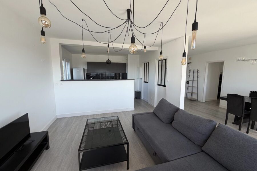 Appartement à vendre à Saint-Étienne — Vue montagne — photo 7