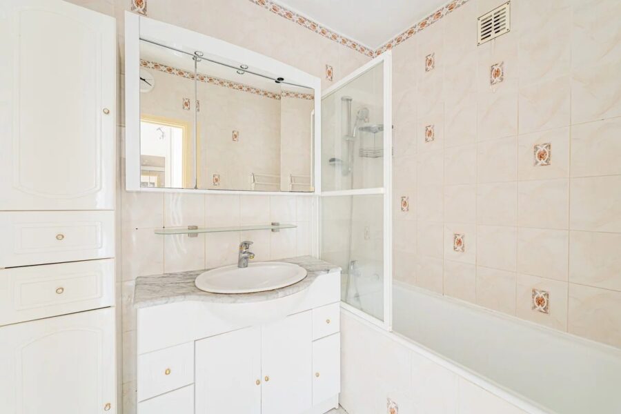 Appartement à vendre à La celle-saint-cloud — Vue parc & jardin — photo 12