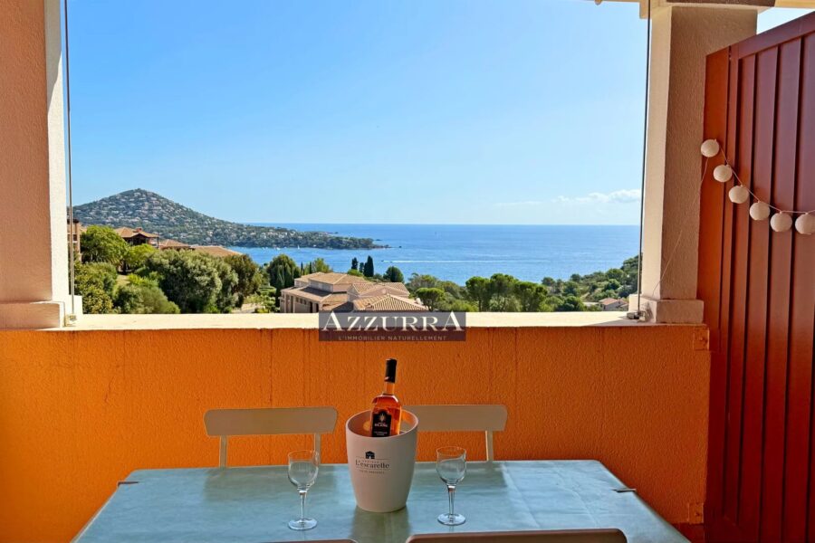 Appartement à vendre à Agay — Vue mer — photo 2