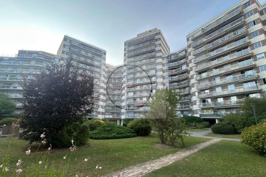 Appartement à vendre à Vincennes — Vue parc & jardin — photo 2