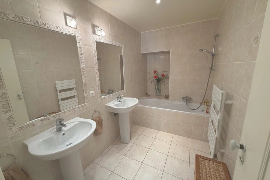 Appartement à vendre à Villefranche-sur-mer — Vue mer — photo 8