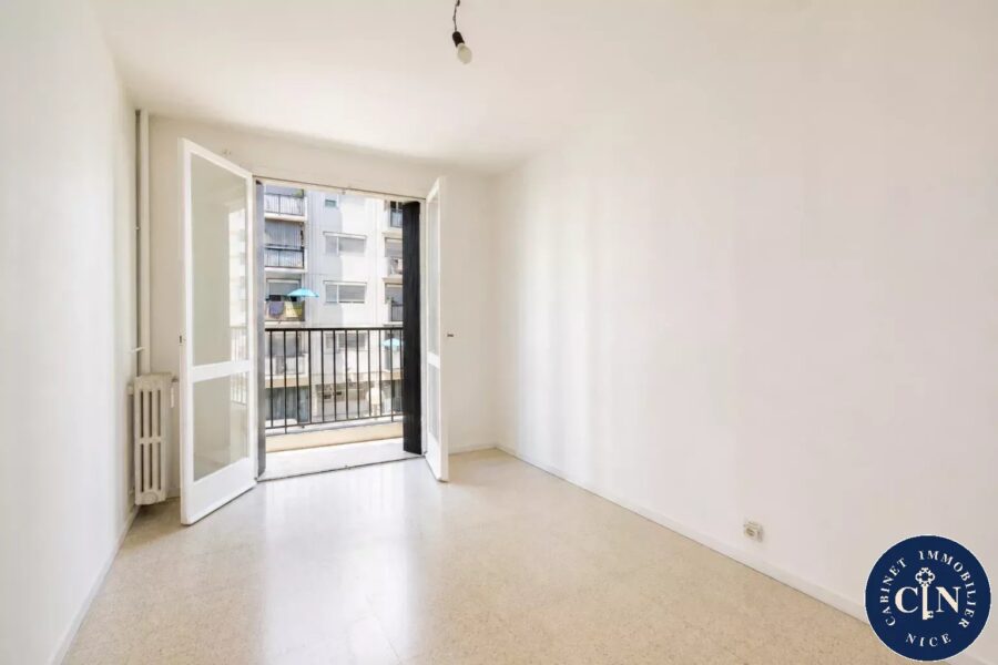 Appartement à vendre à Nice — Vue sur la ville — photo 10