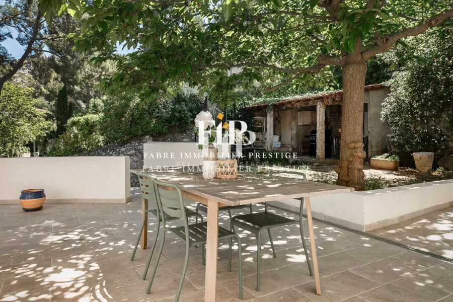 Maison à vendre à Marseille 9ème — Vue mer — photo 4