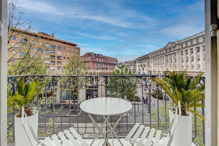 Appartement à vendre à Nice — Vue sur la ville — photo 9