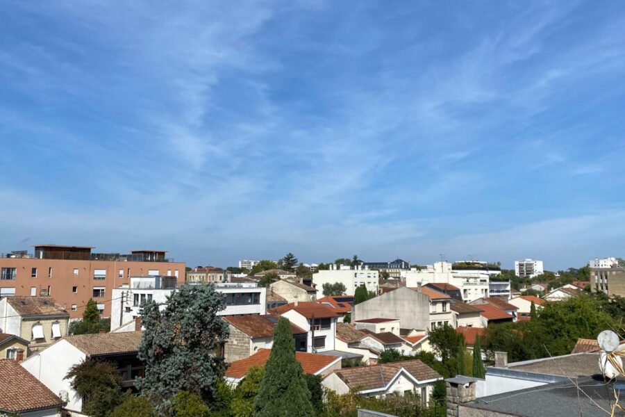 Appartement à vendre à Bordeaux — Vue parc & jardin — photo 2