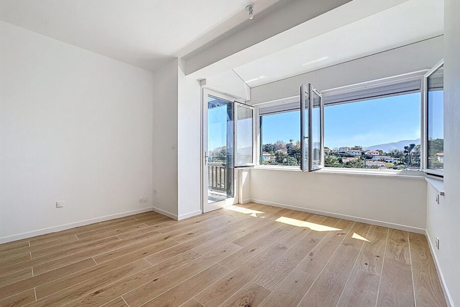 Maison à vendre à St jean de luz — Vue montagne — photo 8