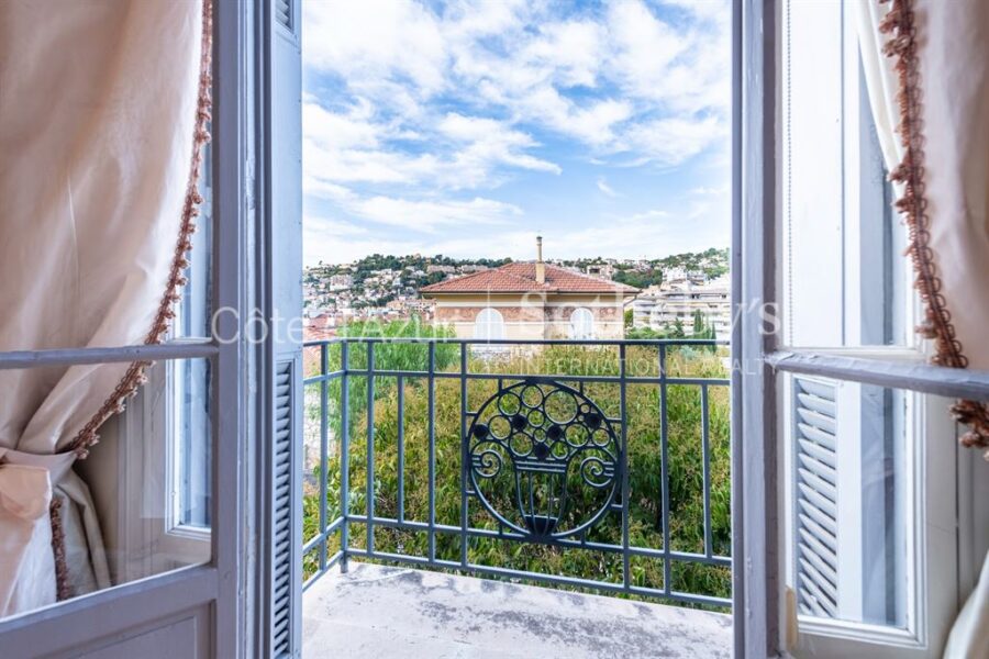 Maison à vendre à Nice — Vue nature — photo 19