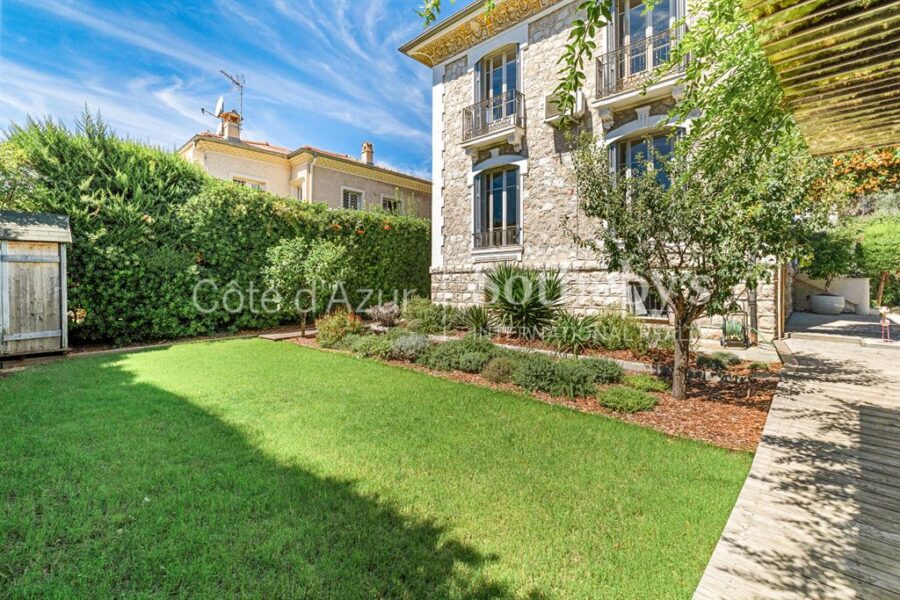 Maison à vendre à Nice — Vue nature — photo 7