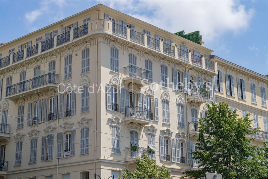 Appartement à vendre à Nice — Vue sur la ville — photo 8