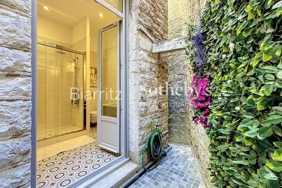 Appartement à vendre à Biarritz — Vue sur la ville — photo 10
