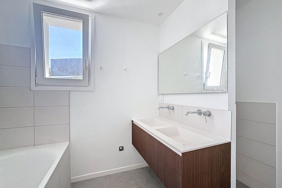 Maison à vendre à St jean de luz — Vue montagne — photo 11