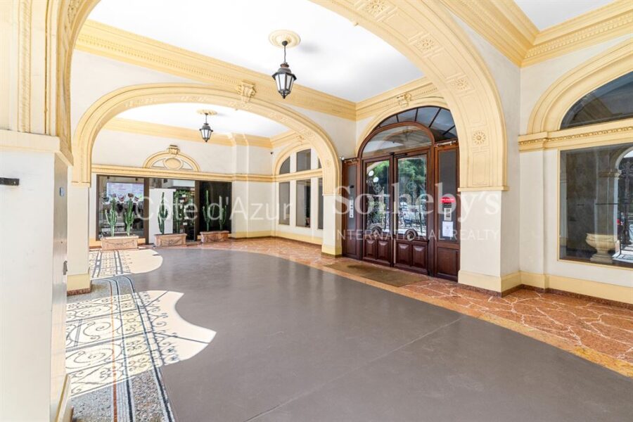 Appartement à vendre à Nice — Vue parc & jardin — photo 4