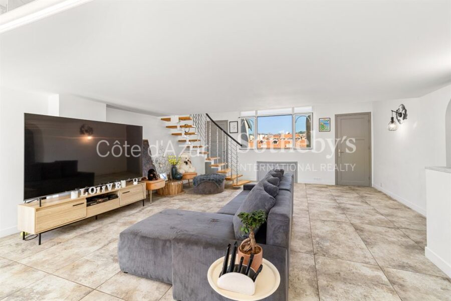 Appartement à vendre à Nice — Vue sur la ville — photo 9