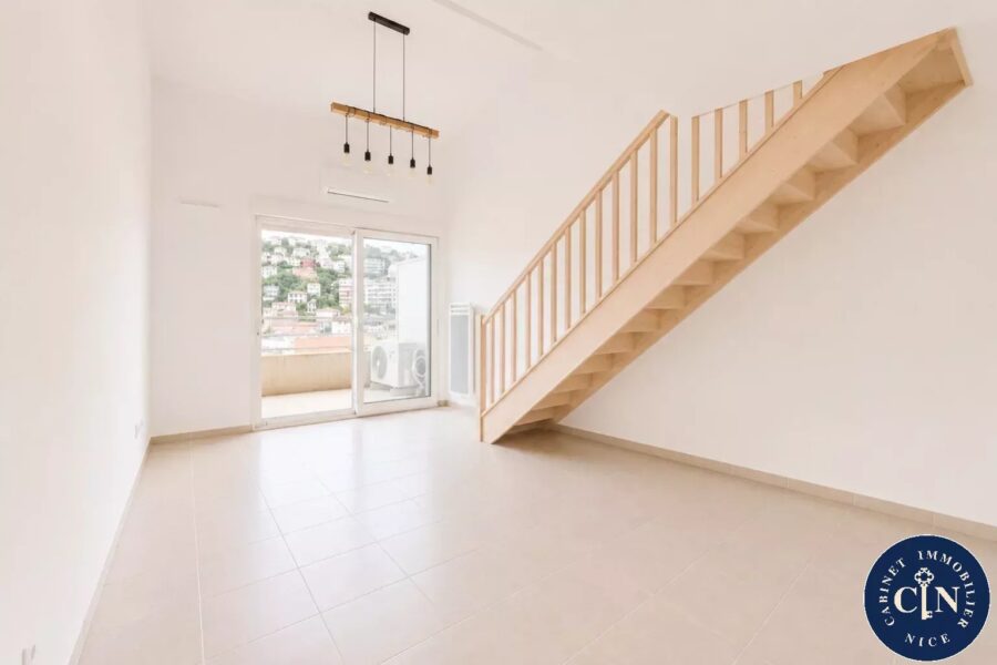 Appartement à vendre à Nice — Vue montagne — photo 4
