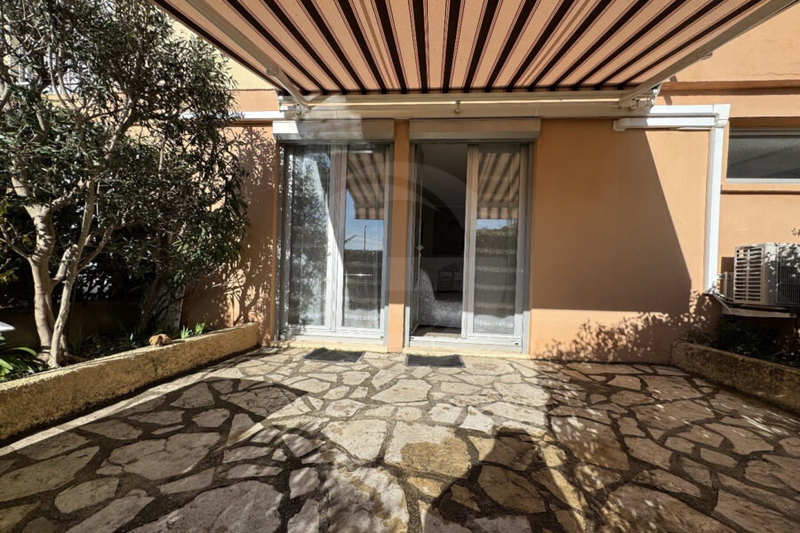 Appartement à vendre à Balaruc-les-bains — Vue mer — photo 10