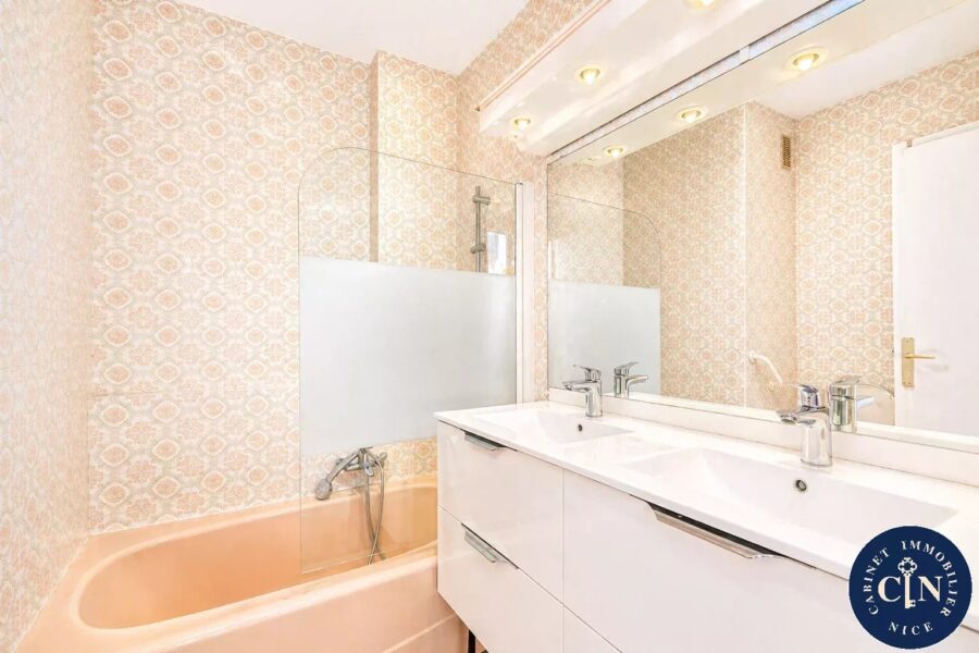 Appartement à vendre à Nice — Vue sur la ville — photo 10