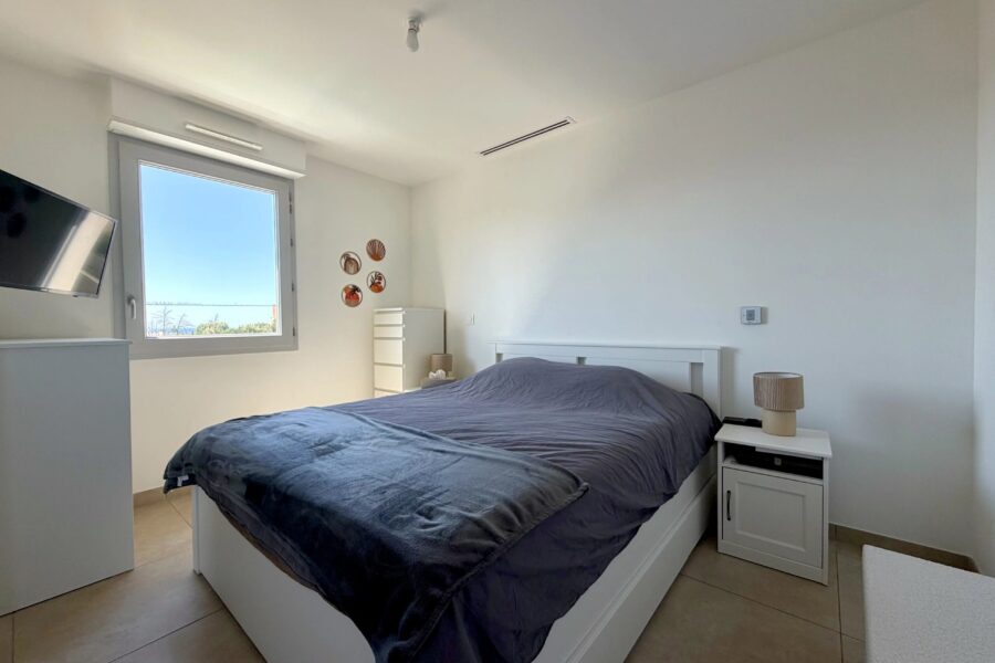 Maison à vendre à Cagnes-sur-mer — Vue parc & jardin — photo 9