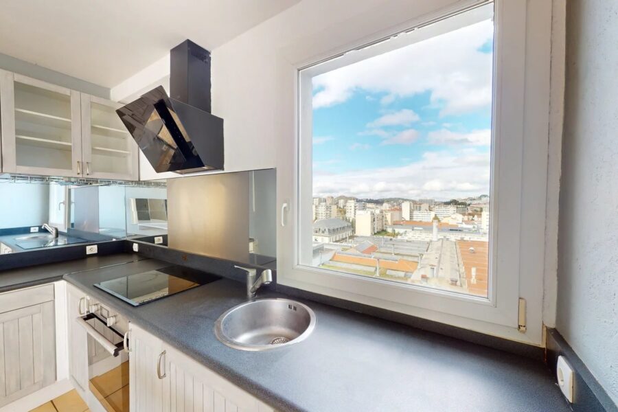 Appartement à vendre à Saint-Étienne — Vue montagne — photo 3
