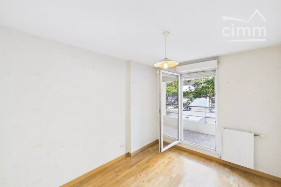 Appartement à vendre à Échirolles — Vue parc & jardin — photo 12