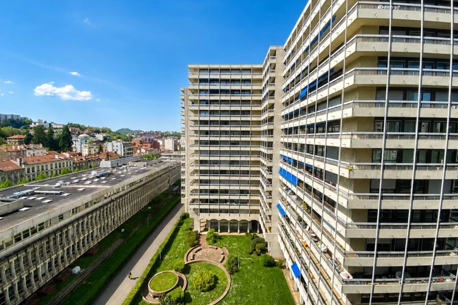 Appartement à vendre à Saint-Étienne — Vue sur la ville — photo 12