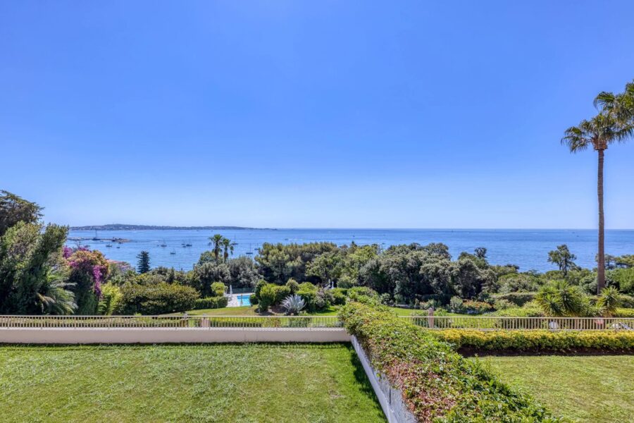 Appartement à vendre à Golfe-juan — Vue mer — photo 17