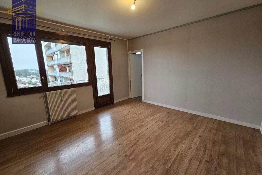 Appartement à vendre à Beaune — Vue sur la ville — photo 6